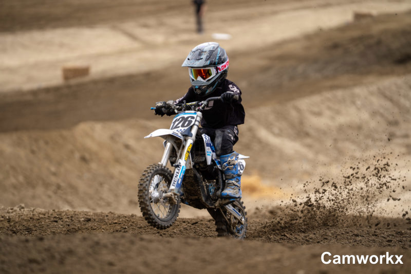 SWAPMOTO_TRIPLECROWN_FINALE_FOX-727.jpg