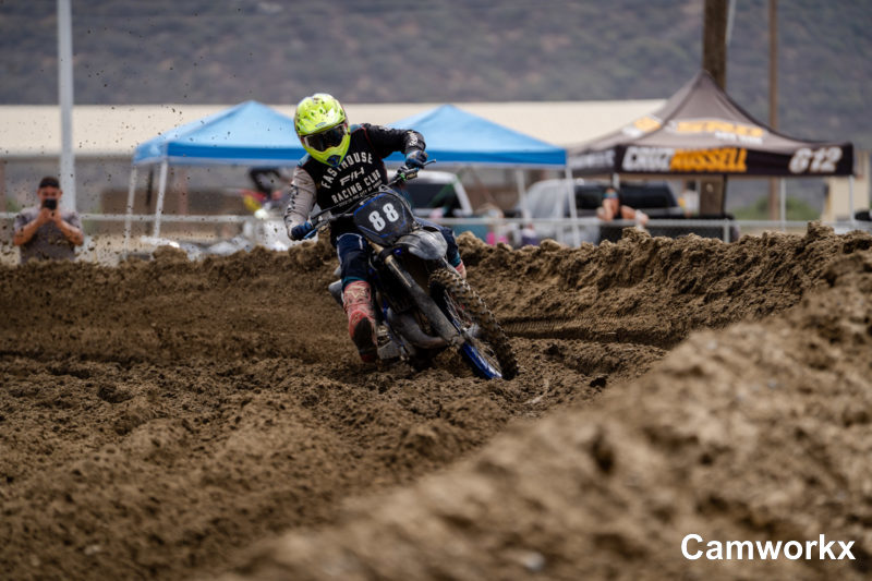 SWAPMOTO_TRIPLECROWN_FINALE_FOX-583.jpg