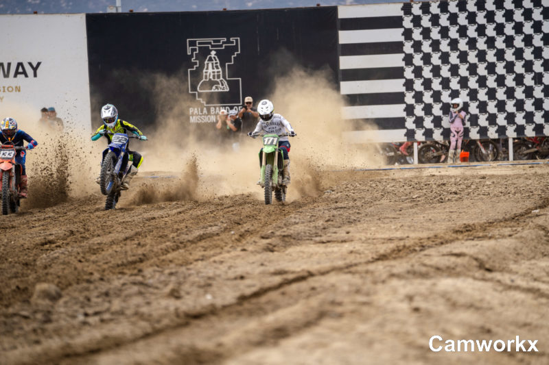 SWAPMOTO_TRIPLECROWN_FINALE_FOX-592.jpg