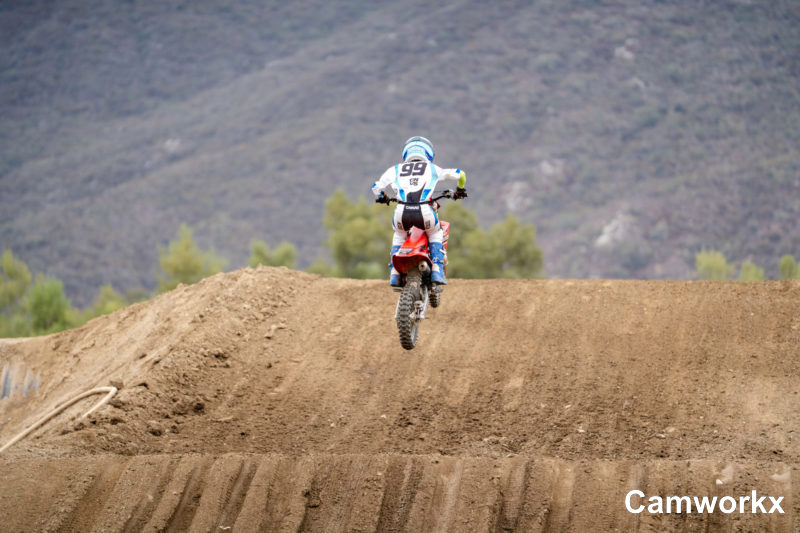 SWAPMOTO_TRIPLECROWN_FINALE_FOX-762.jpg