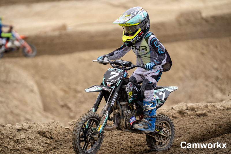 SWAPMOTO_TRIPLECROWN_FINALE_FOX-724.jpg