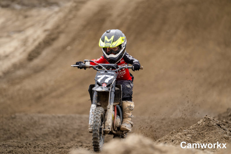 SWAPMOTO_TRIPLECROWN_FINALE_FOX-723.jpg