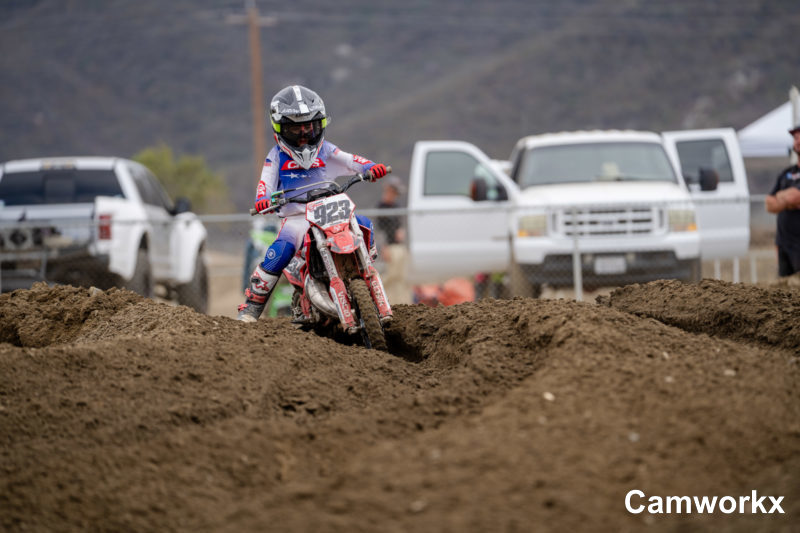 SWAPMOTO_TRIPLECROWN_FINALE_FOX-662.jpg