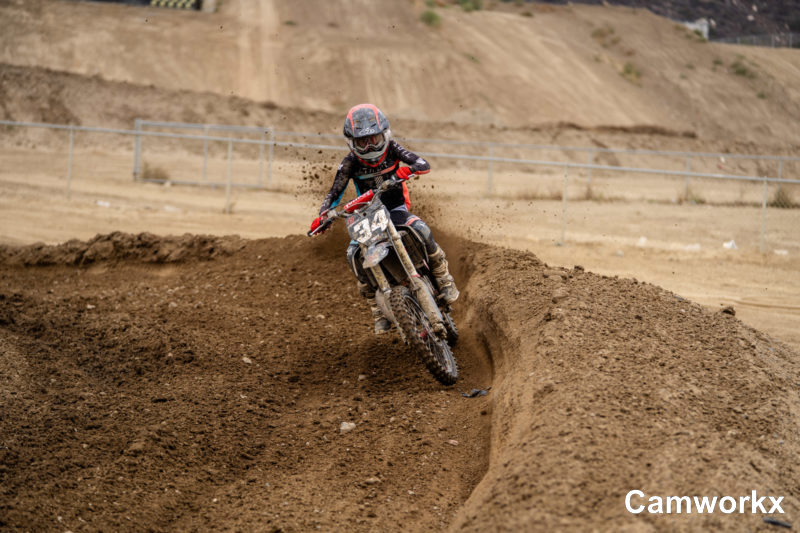 SWAPMOTO_TRIPLECROWN_FINALE_FOX-758.jpg