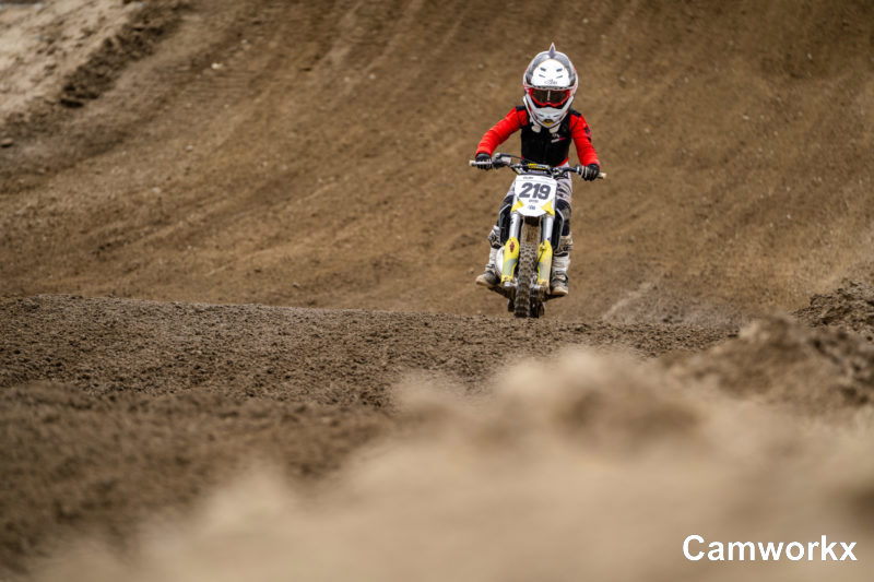 SWAPMOTO_TRIPLECROWN_FINALE_FOX-725.jpg