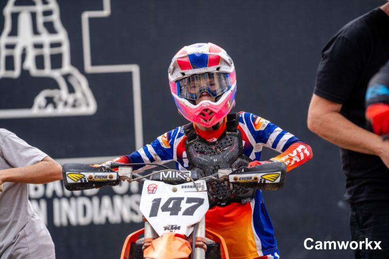 SWAPMOTO_TRIPLECROWN_FINALE_FOX-688.jpg