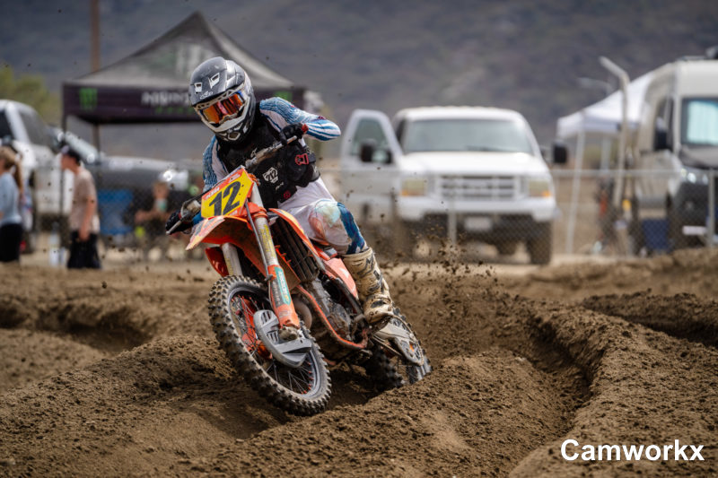 SWAPMOTO_TRIPLECROWN_FINALE_FOX-574.jpg