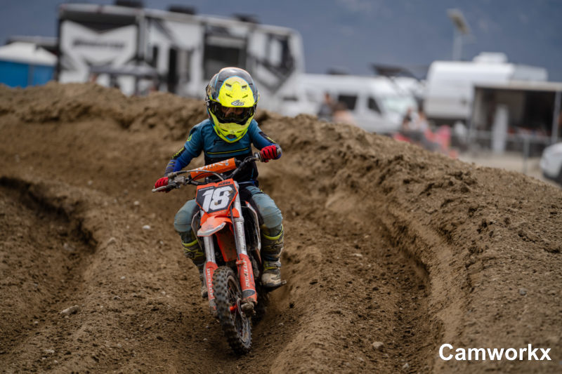 SWAPMOTO_TRIPLECROWN_FINALE_FOX-714.jpg