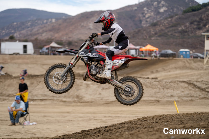 SWAPMOTO_TRIPLECROWN_FINALE_FOX-647.jpg