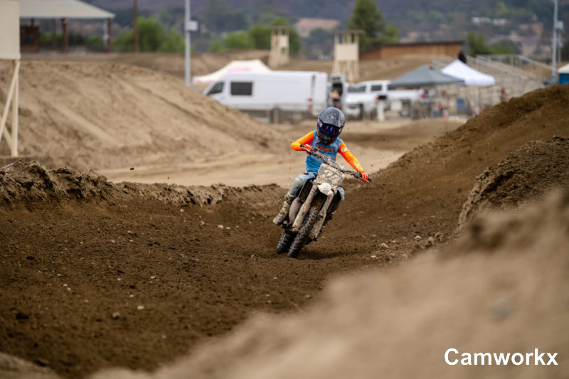SWAPMOTO_TRIPLECROWN_FINALE_FOX-761.jpg