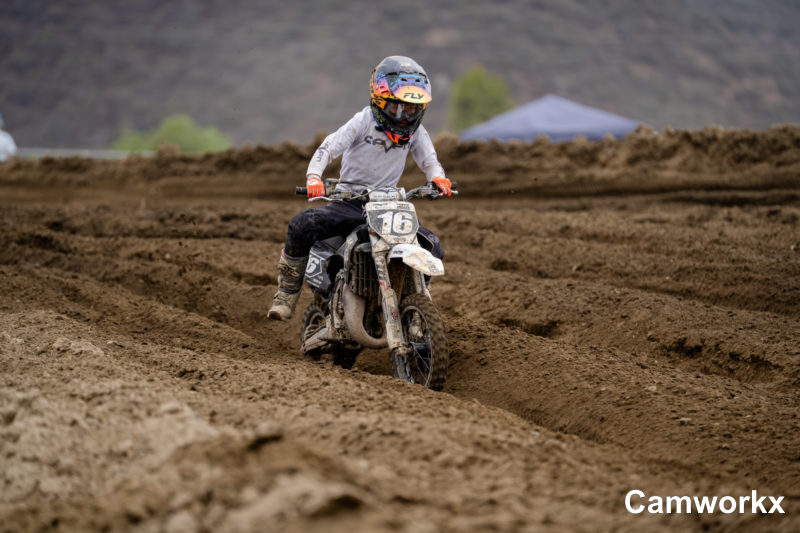 SWAPMOTO_TRIPLECROWN_FINALE_FOX-665.jpg