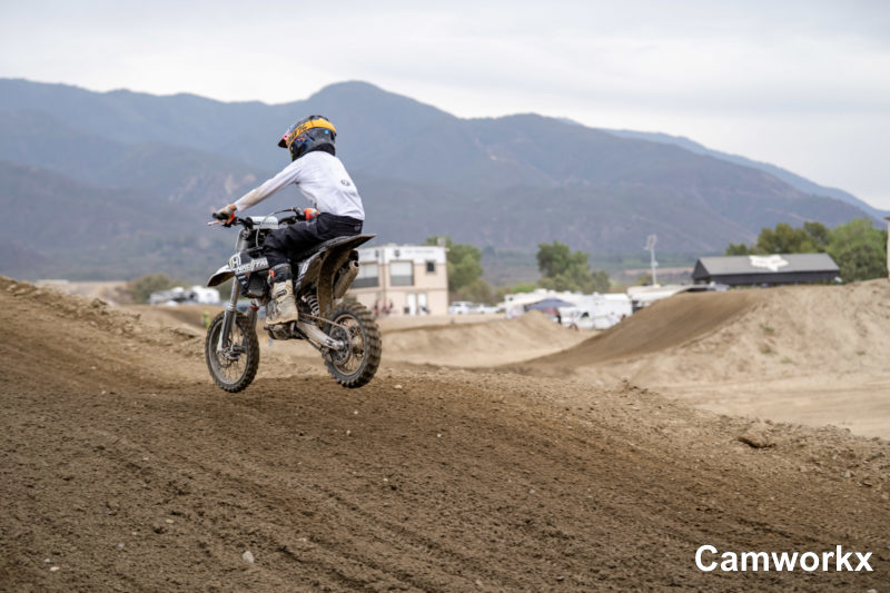 SWAPMOTO_TRIPLECROWN_FINALE_FOX-675.jpg