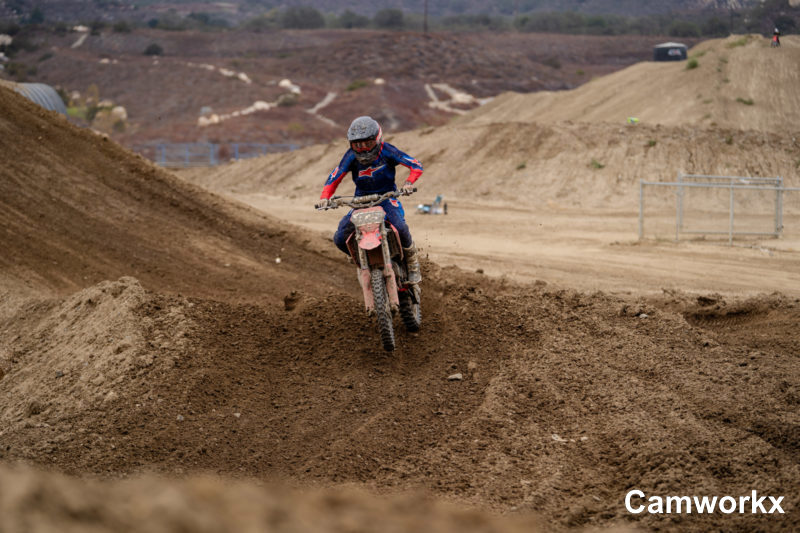 SWAPMOTO_TRIPLECROWN_FINALE_FOX-756.jpg