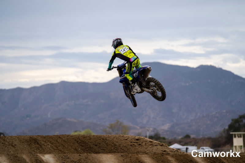 SWAPMOTO_TRIPLECROWN_FINALE_FOX-742.jpg